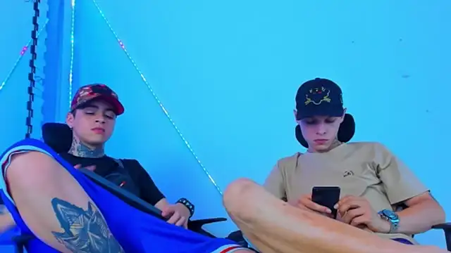 HOT boy2025 online show from 10.04.25