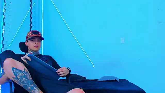 HOT boy2025 online show from 10.09.25