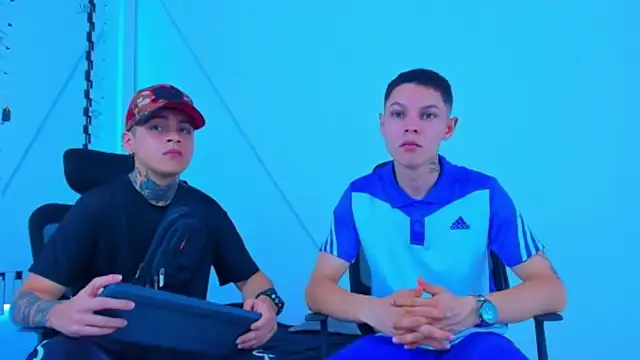 HOT boy2025 online show from 11.06.25