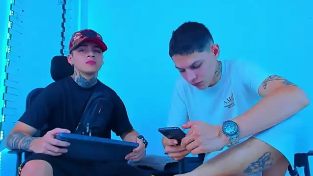 HOT boy2025 online show from 11.11.25