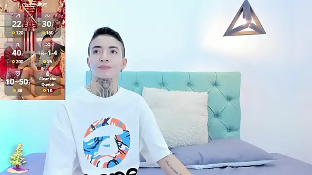 Tinny and Candy online show from 12.19.24