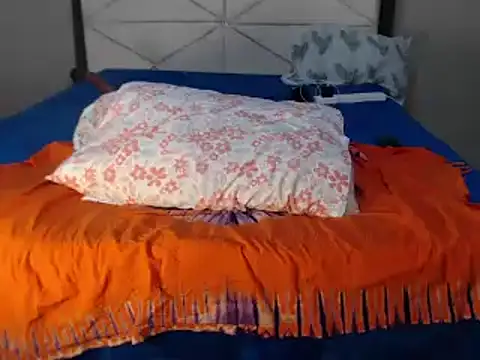 Snapshot of judy_the_booty chatting on 02.15.25 judy the booty online show from 02.15.25