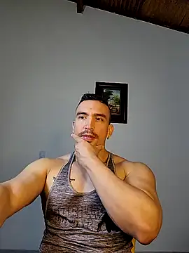 Snapshot of jhay-crux chatting on 12.12.24 jhay-crux online show from 12.12.24