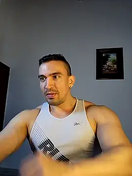 Snapshot of jhay-crux chatting on 03.19.25 jhay-crux online show from 03.19.25