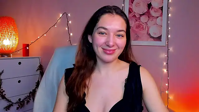 Snapshot of Meagn_Extasy chatting on 12.29.24 Meagn Extasy online show from 12.29.24