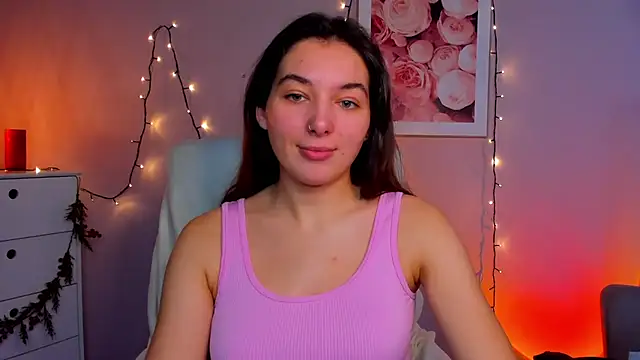 Snapshot of Meagn_Extasy chatting on 01.05.25 Meagn Extasy online show from 01.05.25
