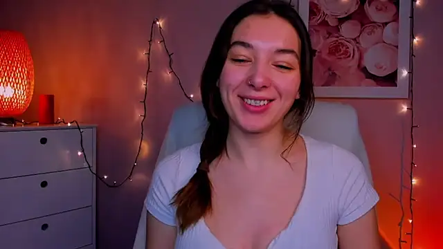 Snapshot of Meagn_Extasy chatting on 01.18.25 Meagn Extasy online show from 01.18.25
