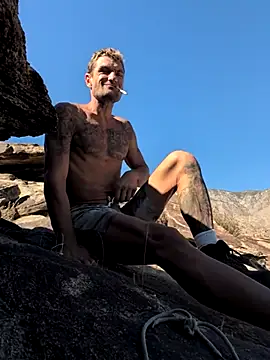 klownman1 online show from 10.24.25