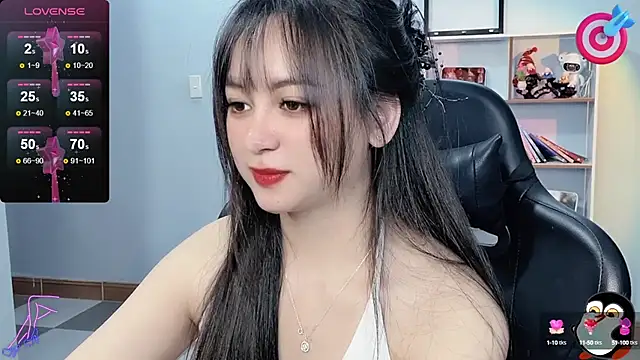 Snapshot of _Nana_20 chatting on 03.19.25 Nana 20 online show from 03.19.25