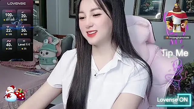 Snapshot of _Nana_20 chatting on 10.19.25 Nana 20 online show from 10.19.25
