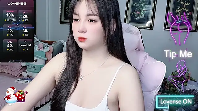 Snapshot of _Nana_20 chatting on 10.20.25 Nana 20 online show from 10.20.25