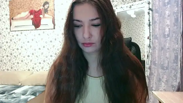Snapshot of RosieRosa chatting on 09.19.25 RosieRosa online show from 09.19.25