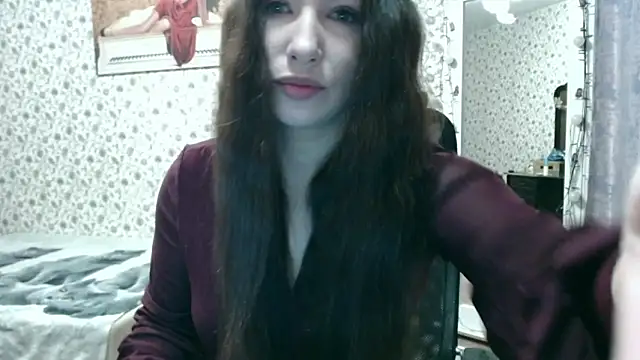 Snapshot of RosieRosa chatting on 10.02.25 RosieRosa online show from 10.02.25