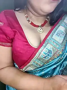 Snapshot of Pratibha_ji chatting on 01.25.25 Pratibha ji online show from 01.25.25