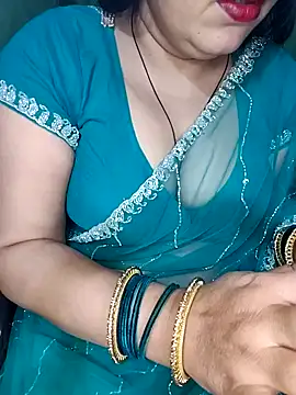 Snapshot of Pratibha_ji chatting on 02.12.25 Pratibha ji online show from 02.12.25