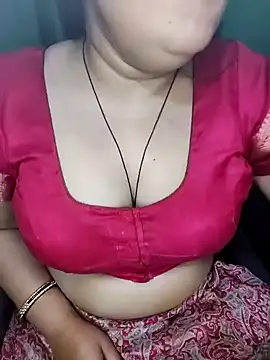 Snapshot of Pratibha_ji chatting on 02.13.25 Pratibha ji online show from 02.13.25