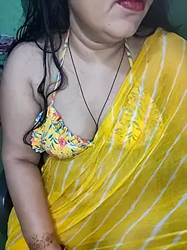 Snapshot of Pratibha_ji chatting on 03.02.25 Pratibha ji online show from 03.02.25