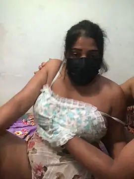 NOORA-GIRL online show from 01.22.25