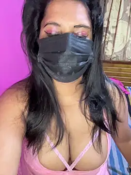 NOORA-GIRL online show from 11.10.25