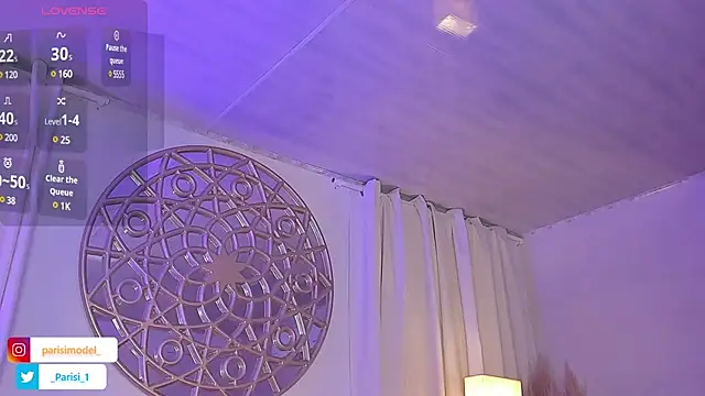 Snapshot of _PARISI_ chatting on 02.06.25 PARISI online show from 02.06.25