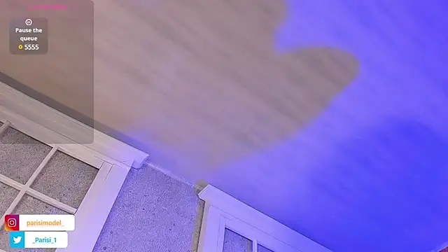 Snapshot of _PARISI_ chatting on 03.09.25 PARISI online show from 03.09.25