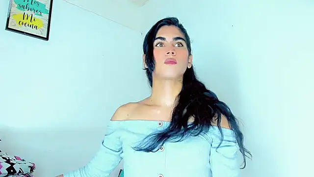 Snapshot of hannabigdirty chatting on 01.13.25 hannabigdirty online show from 01.13.25