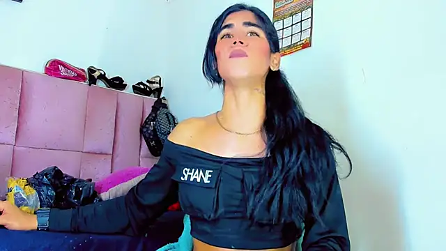 Snapshot of hannabigdirty chatting on 02.25.25 hannabigdirty online show from 02.25.25