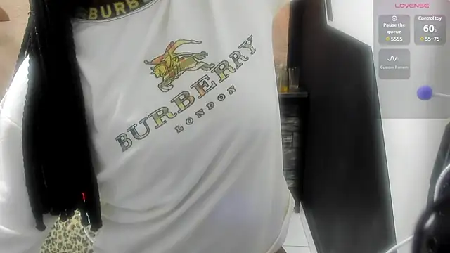 Snapshot of kathybruneth chatting on 01.04.25 kathybruneth online show from 01.04.25