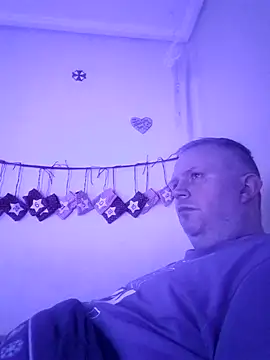 Snapshot of ShyBoy1982 chatting on 02.16.25 ShyBoy1982 online show from 02.16.25