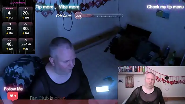 Snapshot of ShyBoy1982 chatting on 03.09.25 ShyBoy1982 online show from 03.09.25