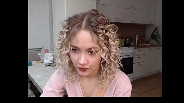 Snapshot of Miss_Amelissa chatting on 03.02.25 Miss Amelissa online show from 03.02.25