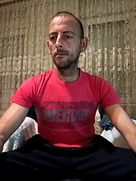 Snapshot of Cirkon1984 chatting on 02.12.25 Cirkon1984 online show from 02.12.25