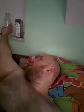 Snapshot of aronion123 chatting on 09.29.25 aronion123 online show from 09.29.25