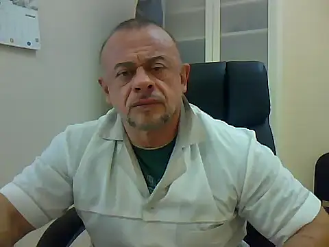 Wild Gladiator online show from 02.05.25