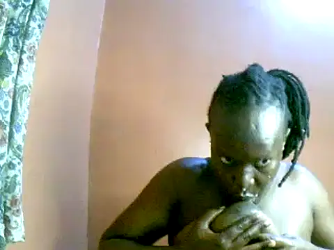 Snapshot of Zenath_ chatting on 03.08.25 Zenath  online show from 03.08.25