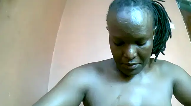 Snapshot of Zenath_ chatting on 03.12.25 Zenath  online show from 03.12.25