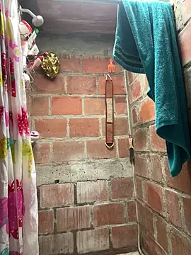 Snapshot of Stiven-Bell chatting on 02.22.25 Stiven-Bell online show from 02.22.25