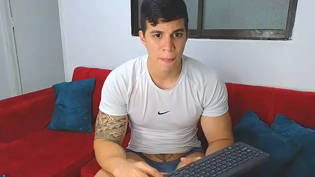 Snapshot of Ethanstill1 chatting on 12.29.24 Ethanstill1 online show from 12.29.24