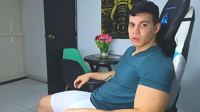 Snapshot of Ethanstill1 chatting on 03.12.25 Ethanstill1 online show from 03.12.25