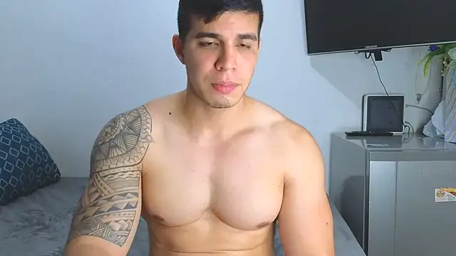 Snapshot of Ethanstill1 chatting on 09.10.25 Ethanstill1 online show from 09.10.25