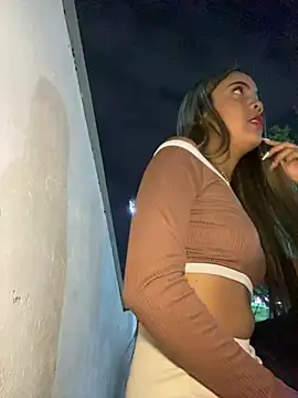 Snapshot of NAUGHTY_LITTLE_18 chatting on 01.28.25 NAUGHTY LITTLE 18 online show from 01.28.25