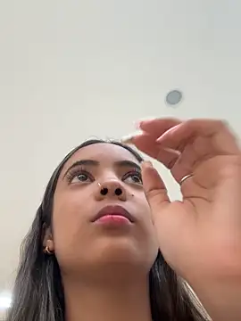 Snapshot of NAUGHTY_LITTLE_18 chatting on 03.05.25 NAUGHTY LITTLE 18 online show from 03.05.25