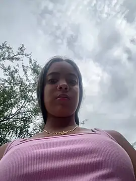 Snapshot of NAUGHTY_LITTLE_18 chatting on 03.18.25 NAUGHTY LITTLE 18 online show from 03.18.25