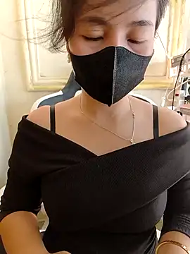 lyna bl online show from 03.07.25