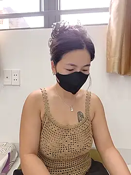 lyna bl online show from 11.18.25