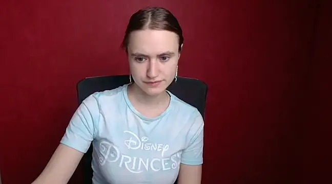 Snapshot of Gabriellagirl chatting on 12.15.24 Gabriellagirl online show from 12.15.24
