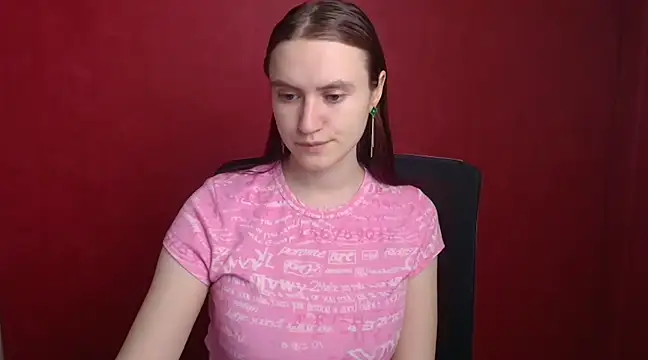 Snapshot of Gabriellagirl chatting on 12.20.24 Gabriellagirl online show from 12.20.24