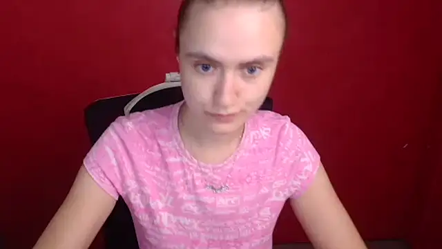 Snapshot of Gabriellagirl chatting on 09.21.25 Gabriellagirl online show from 09.21.25