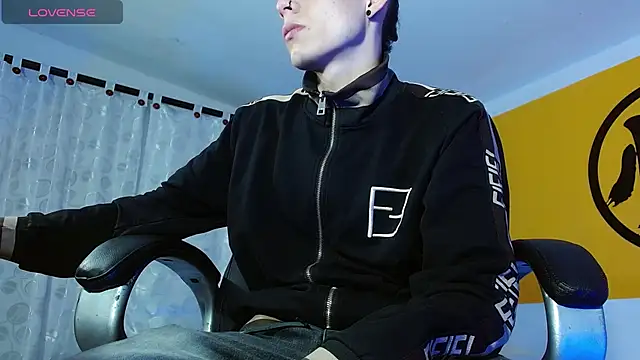 Matthew Boy  online show from 02.11.25