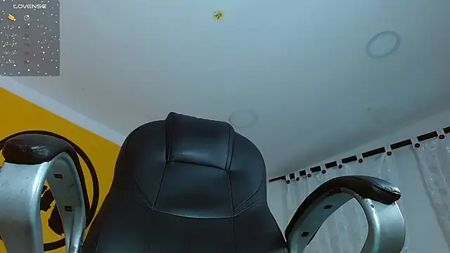 Matthew Boy  online show from 02.27.25